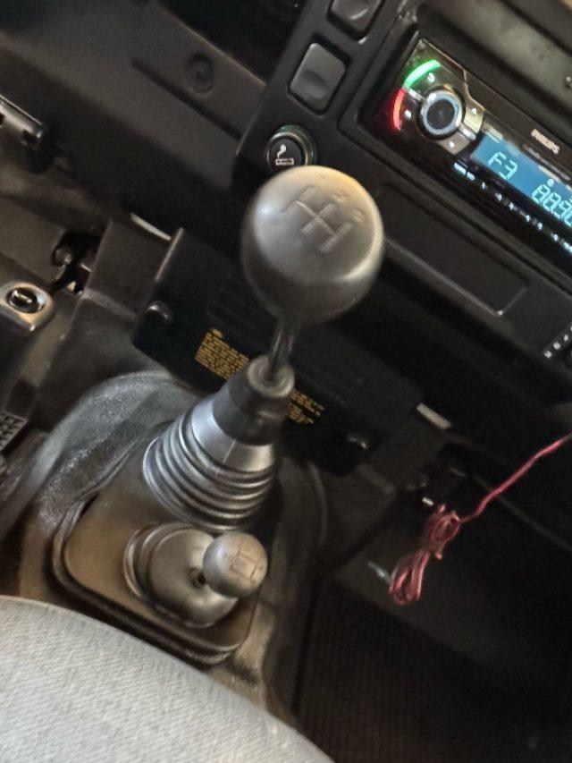 LAND ROVER Defender 90 2.5 Td5 Station Wagon //BELL1SS1MO//