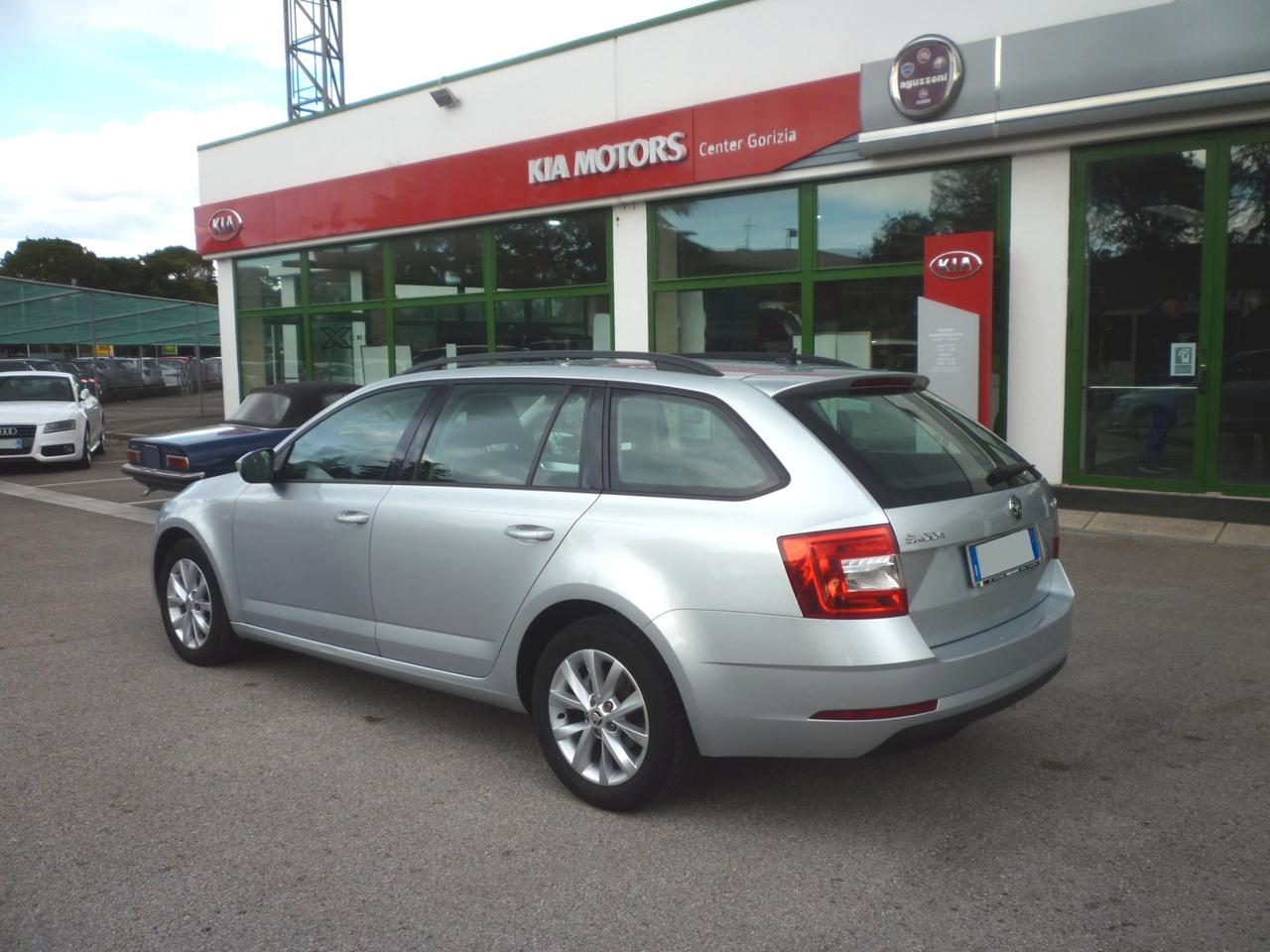 SKODA Octavia Wagon 1.6 TDI SCR 115 CV DSG Executive 2019