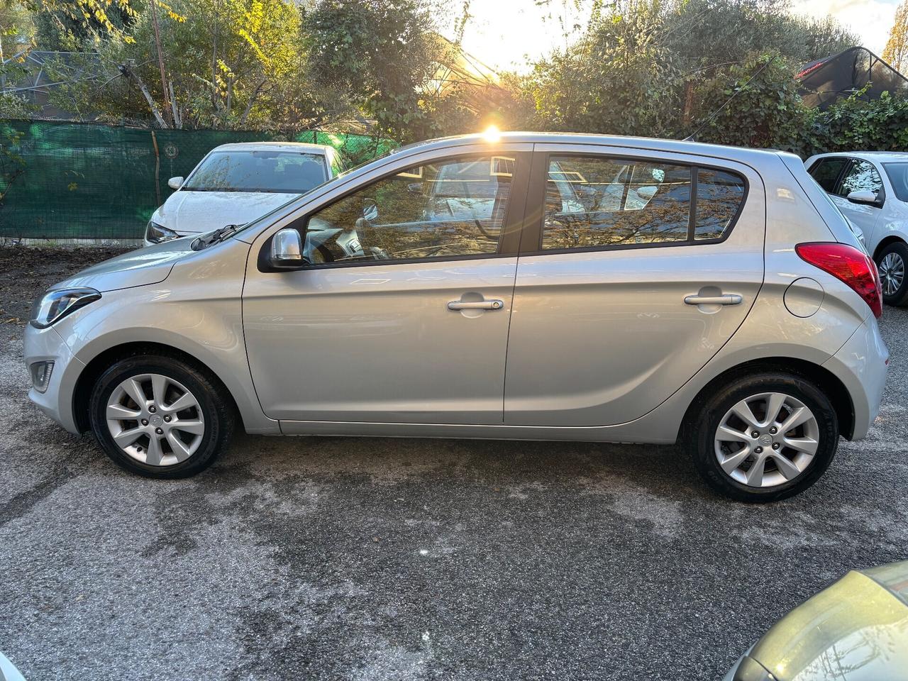 Hyundai i20 1.2 5p. km 52000 - OK Neopatentati