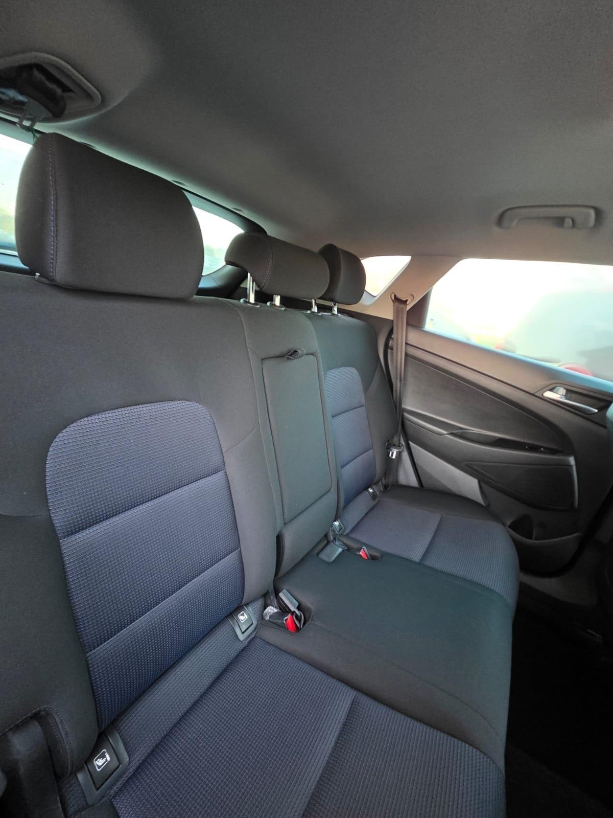 Hyundai Tucson 1.7 CRDi cambio automatico garantita 12 mesi