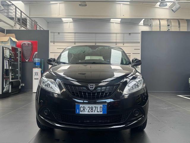 LANCIA Ypsilon 1.0 FireFly 5 porte S&S Hybrid Silver