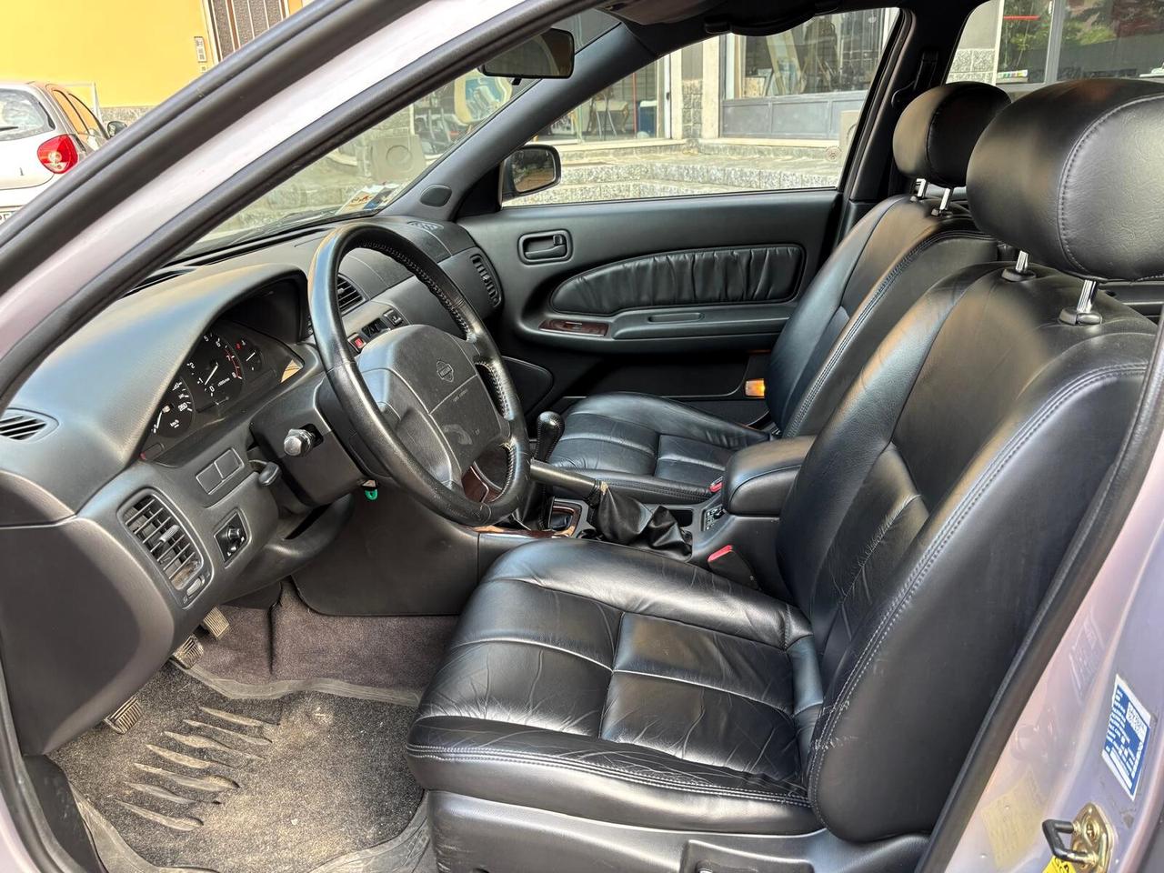 Nissan Maxima QX 2.0i V6 24V cat ASI e CRS