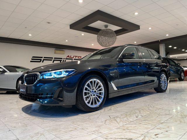 BMW 530 e xDrive Touring Business Plug-In