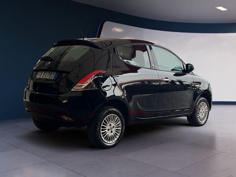 Lancia Ypsilon 0.9 Twinair 85cv metano Ecochic