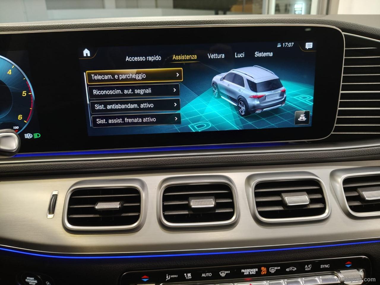 MERCEDES-BENZ GLE 300 d 4Matic Premium