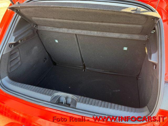 RENAULT Clio TCe 90 CV EQUILIBRE - POCHI KM - PROMO