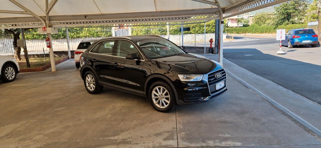Audi Q3 2.0 TDI 150cv quattro S tronic Sport