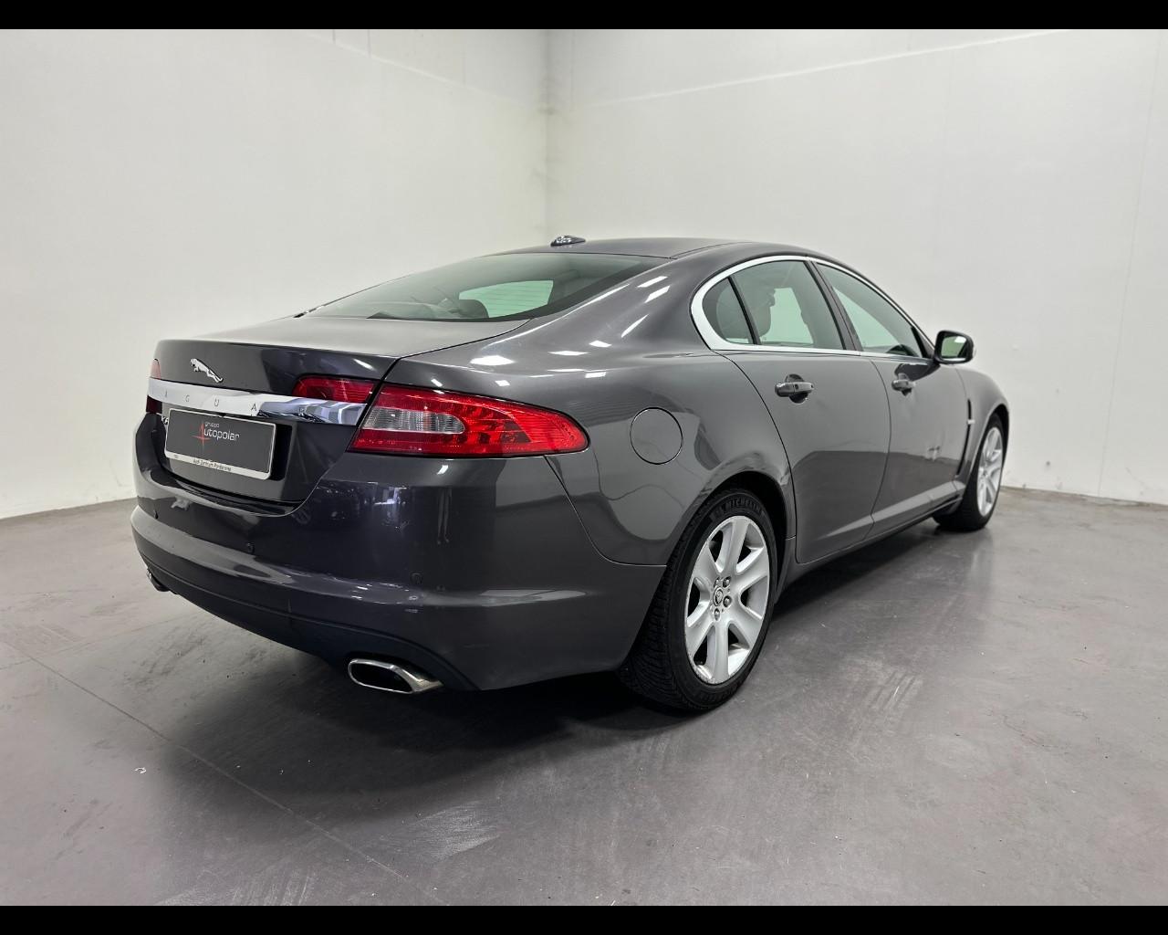 JAGUAR XF 2.7 D AUTOMATICA PREMIUM LUXURY