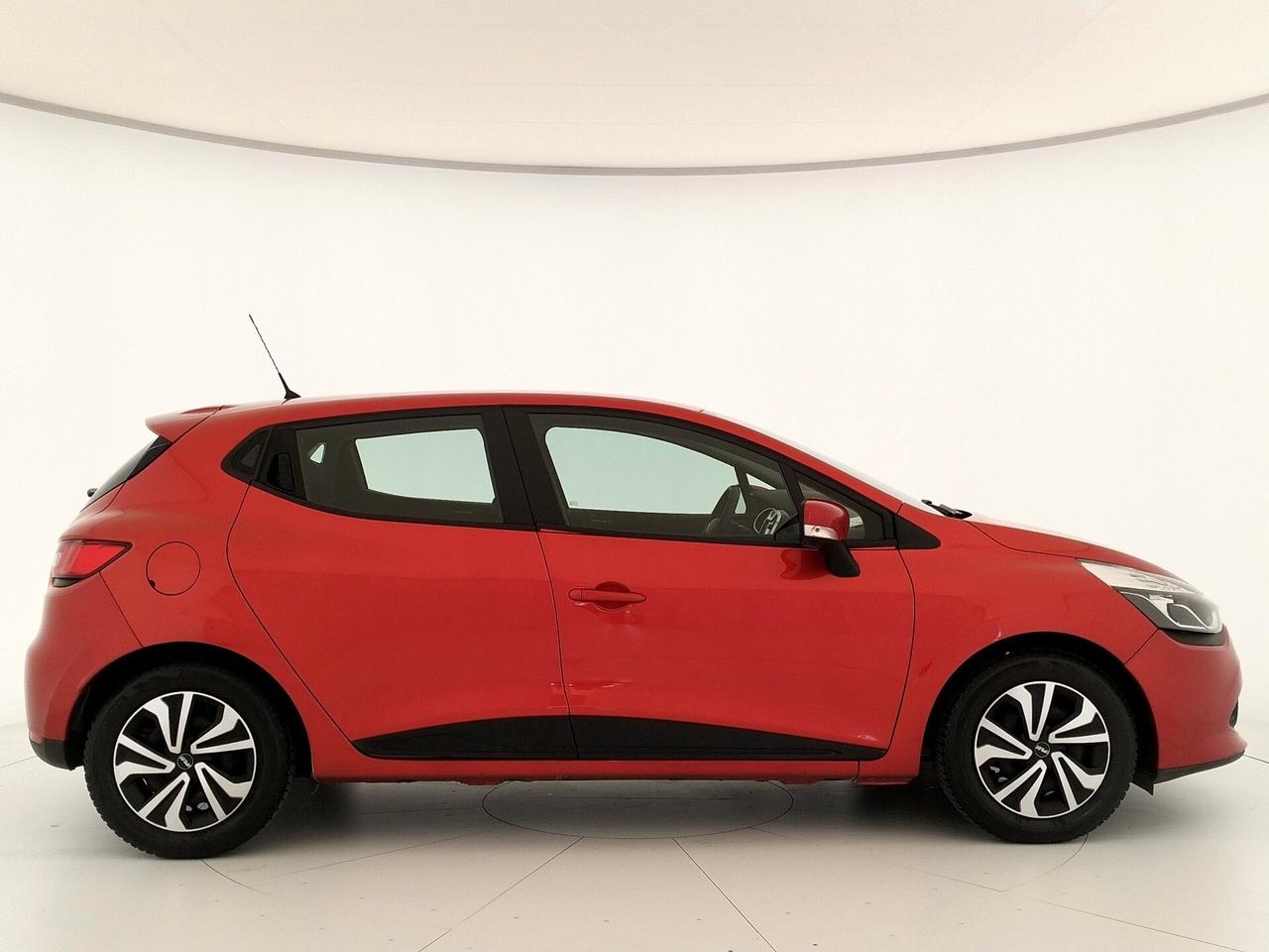 Renault Clio 1.2 75CV Zen - GPL VALIDO FINO 2032 - NEOPATENTATI
