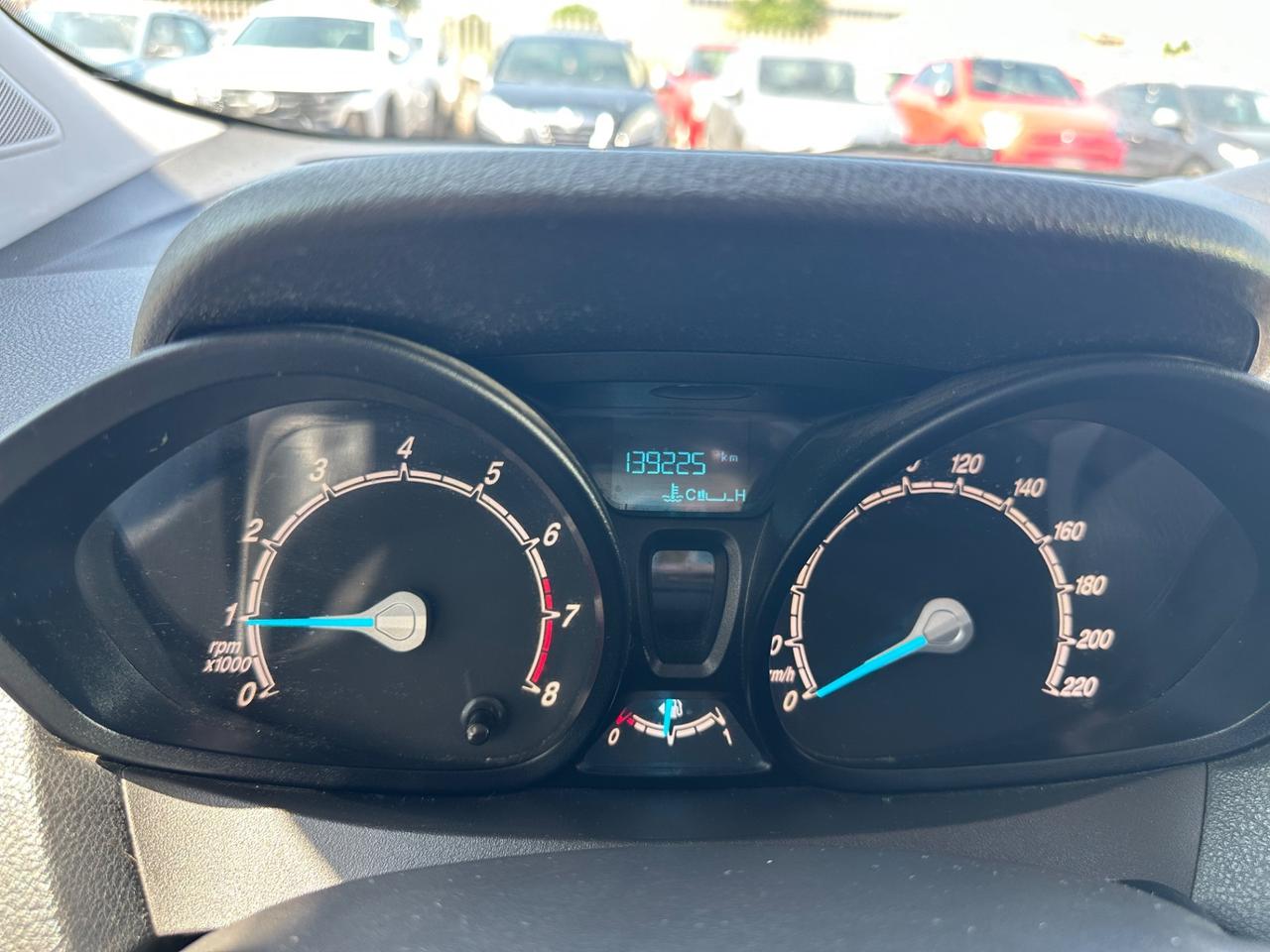 Ford Tourneo Courier 1.0 EcoBoost 100 CV Plus