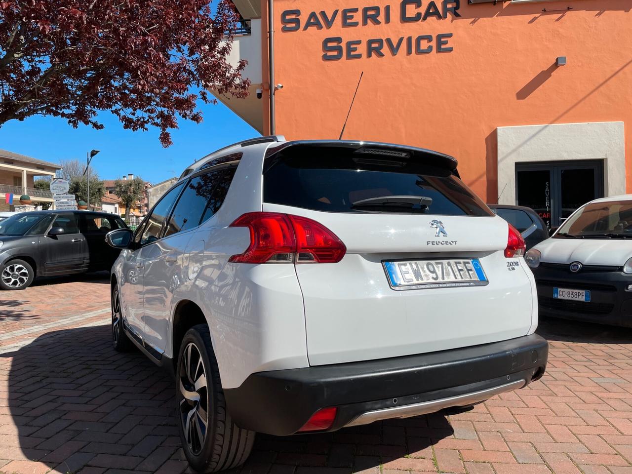 Peugeot 2008 1.6 e-HDi 115 CV Stop&Start Allure