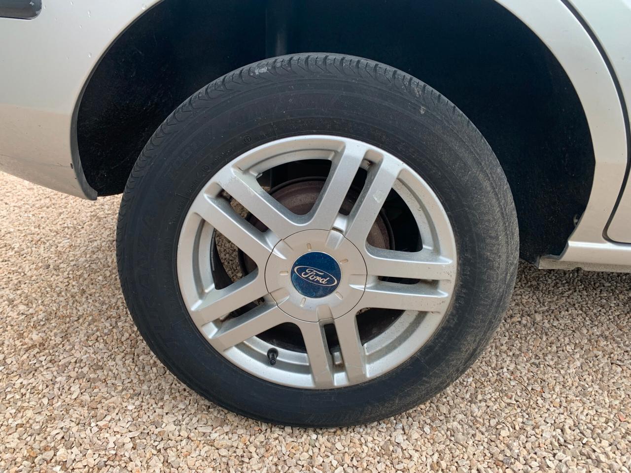 Ford Fusion 1.6 gpl 100 cv testata Ko non marciante