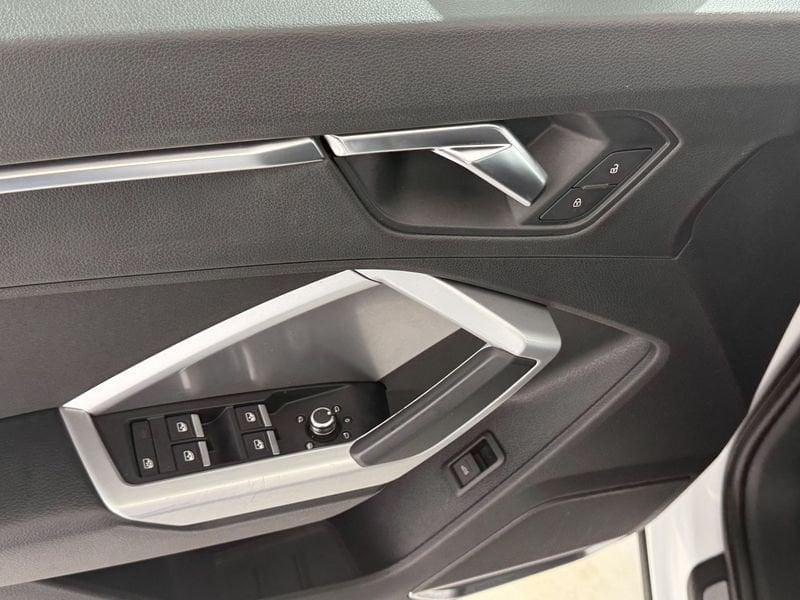 Audi Q3 40 TDI quattro S tronic S Line Edition
