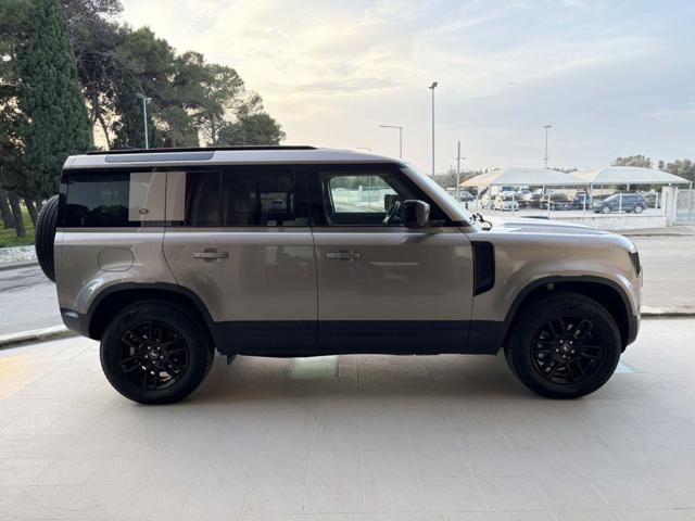 LAND ROVER Defender 110 3.0D I6 200 CV AWD Auto SE 7 POSTI