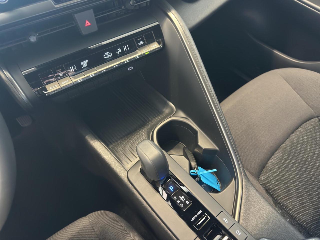 Toyota C-HR 1.8 hev Active fwd e-cvt