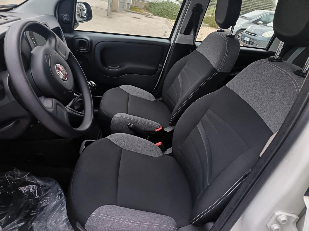 Fiat Panda 1.0 FireFly S&S Hybrid Red