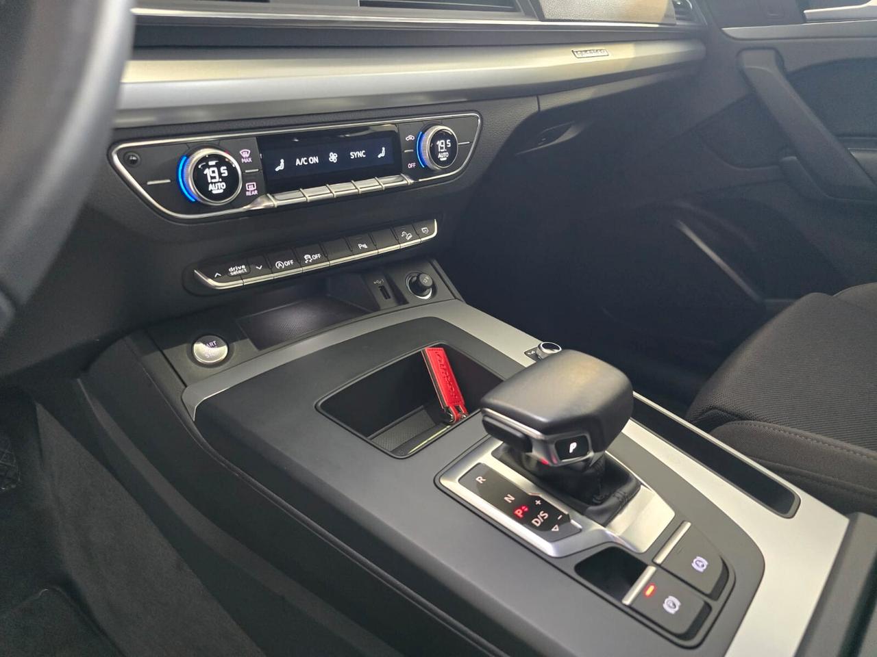 Audi Q5 40 TDI 204 CV quattro S tronic line