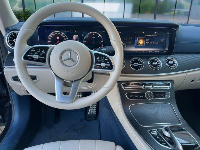 Mercedes-Benz Classe E Cpé E 220 d 4Matic Premium