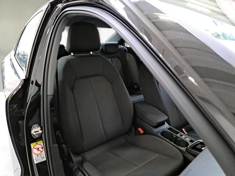 AUDI A3 35 TFSI E S TRONIC BUSINESS ADVANCED 4 PORTE BERLINA