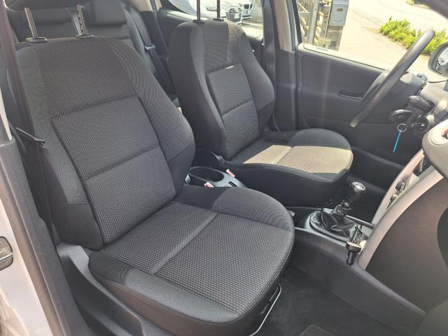 PEUGEOT 207 1.4 HDi 70CV 5p. Active PER NEOPATENTATIN°EL605