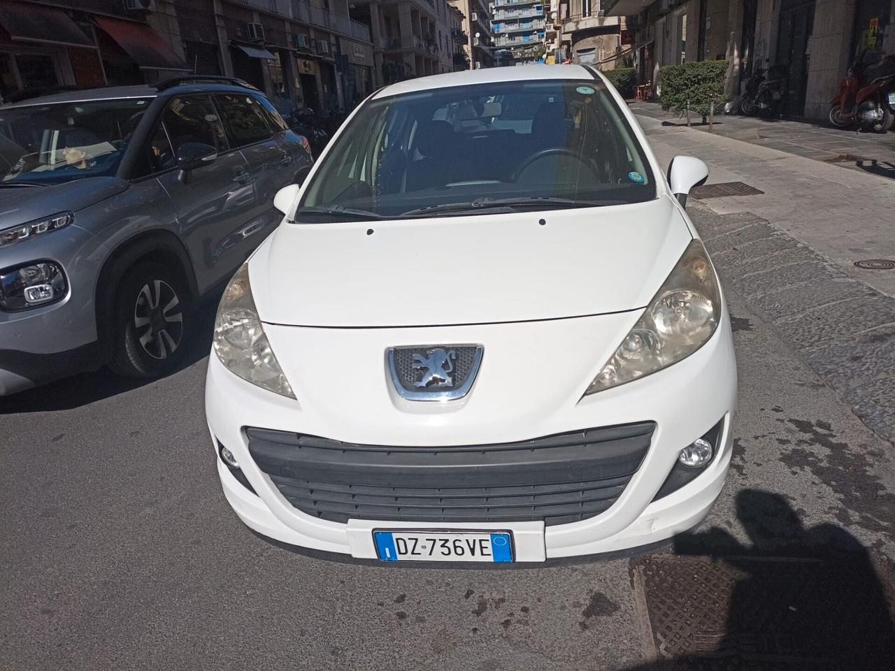 Peugeot 207 1.4 8V 75CV 5p. Energie Sport ECO GPL