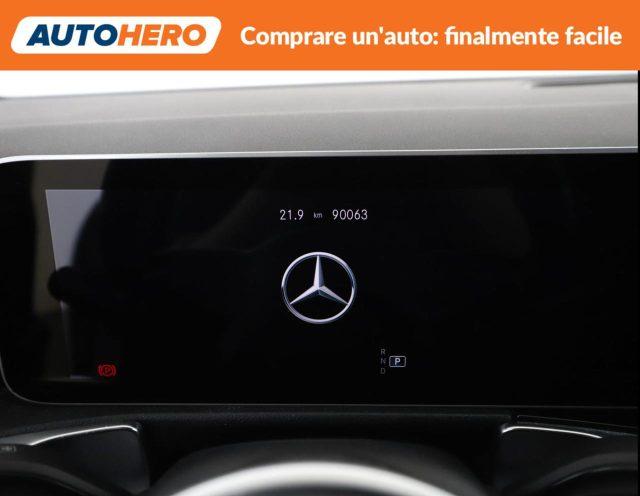 MERCEDES-BENZ GLB 180 d Automatic Sport Plus