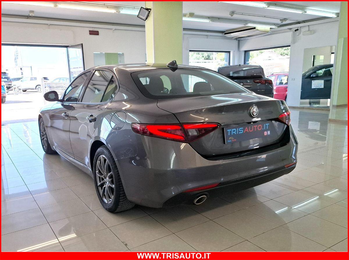 ALFA ROMEO Giulia 2.2 TD AT8 Super IVATA (FARI BIXENO+NAVI)