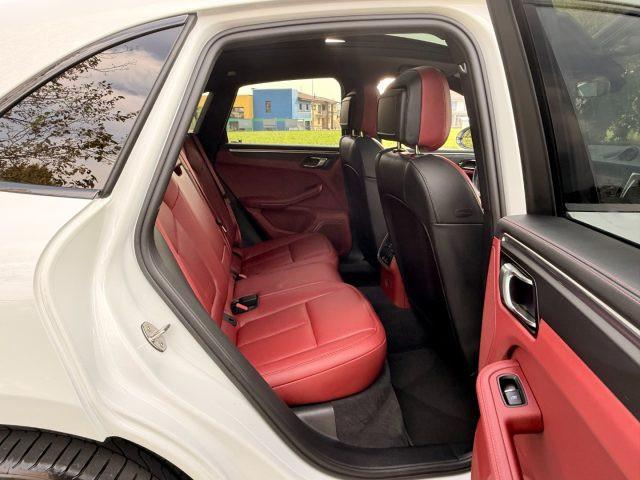PORSCHE Macan 2.0 T IVA ESPOSTA UNICO PROPRIETARIO