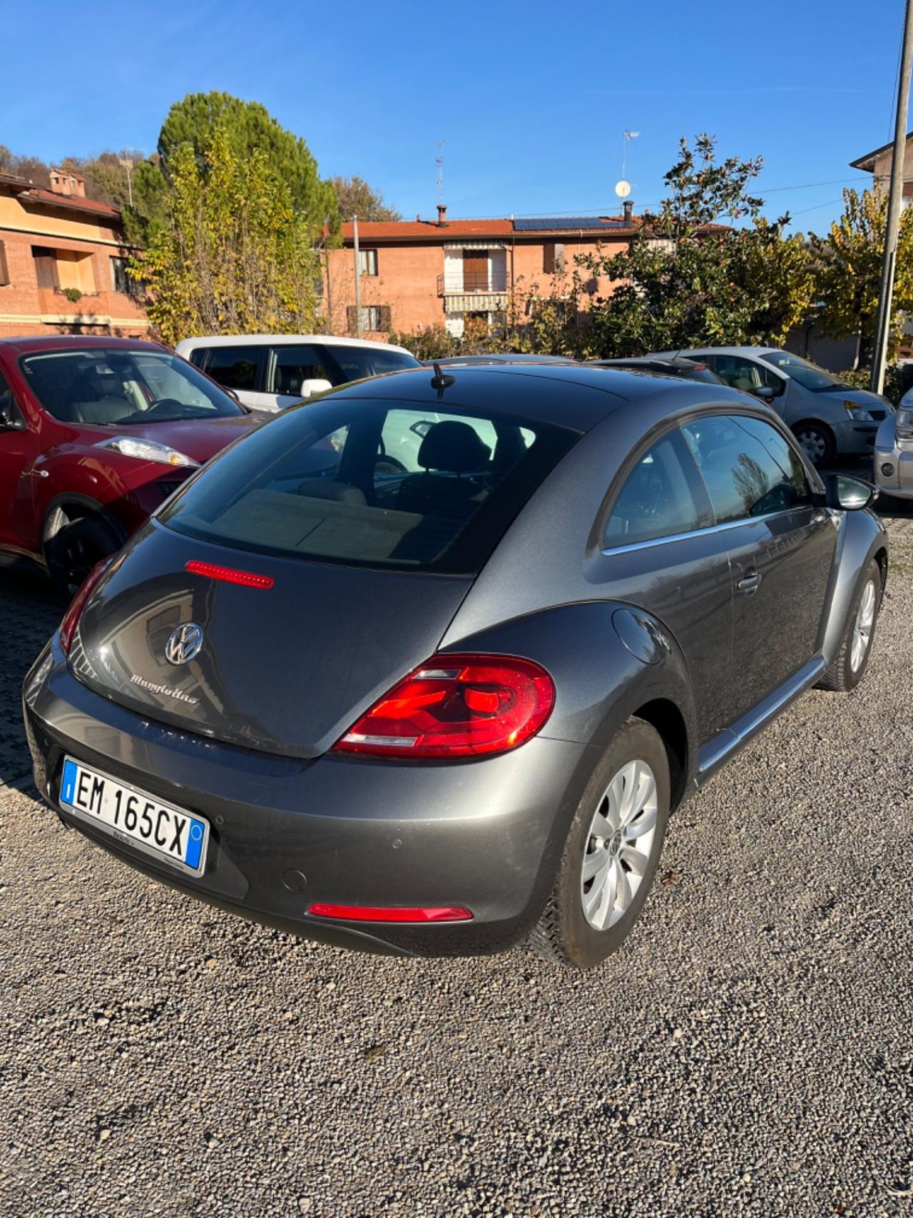 Volkswagen Maggiolino 1.6 TDI Design