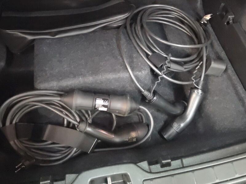 VOLVO XC40 (2017-->) XC40 T4 Recharge Plug-in H...