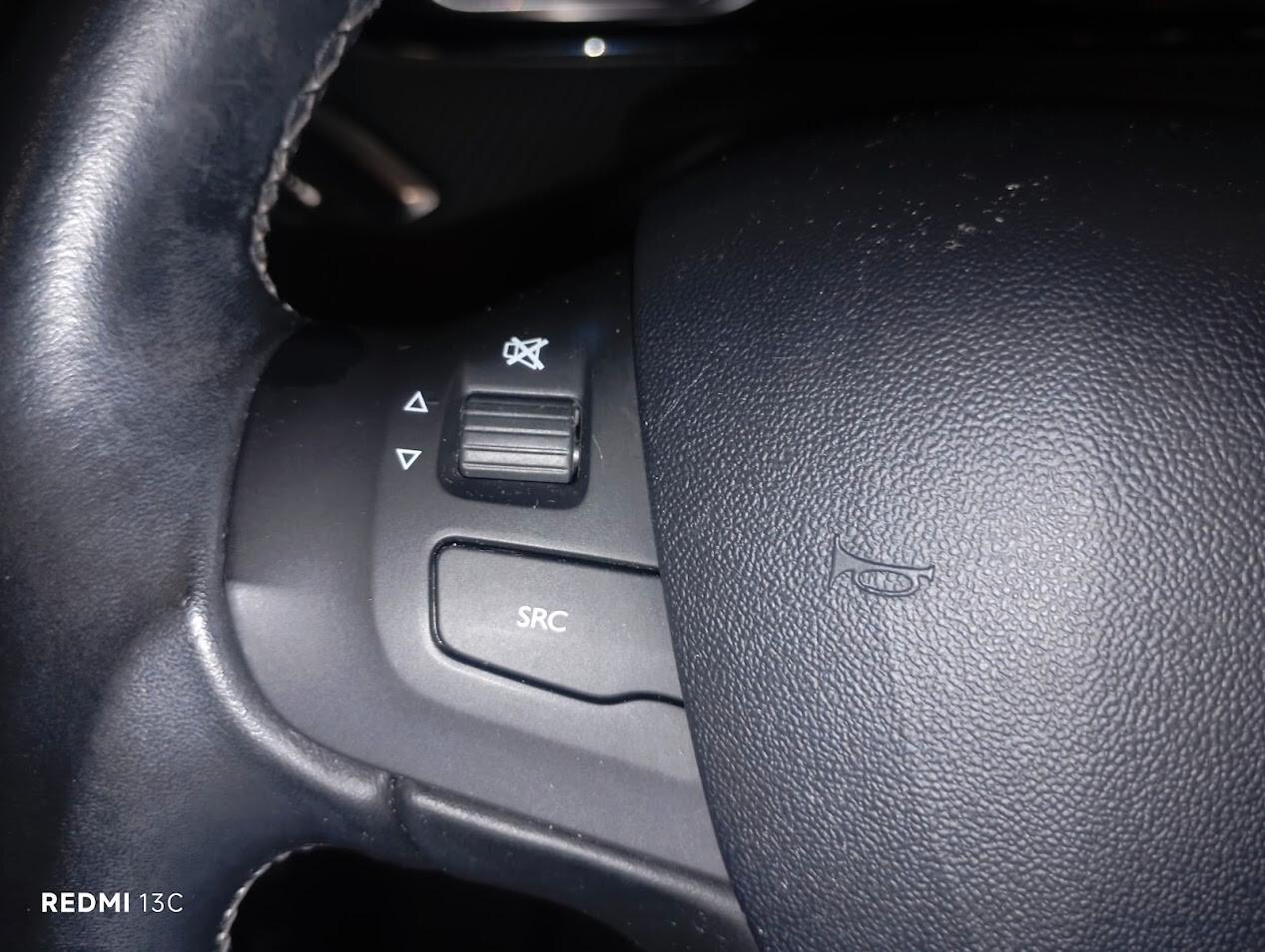 PEUGEOT 208 DEL 2016 1200 BENZINA 30.000 KM