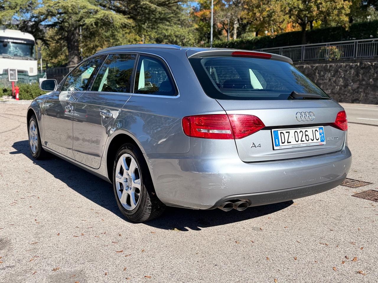 Audi A4 Avant 2.0 TDI 120CV EURO 5 ok neopatentati