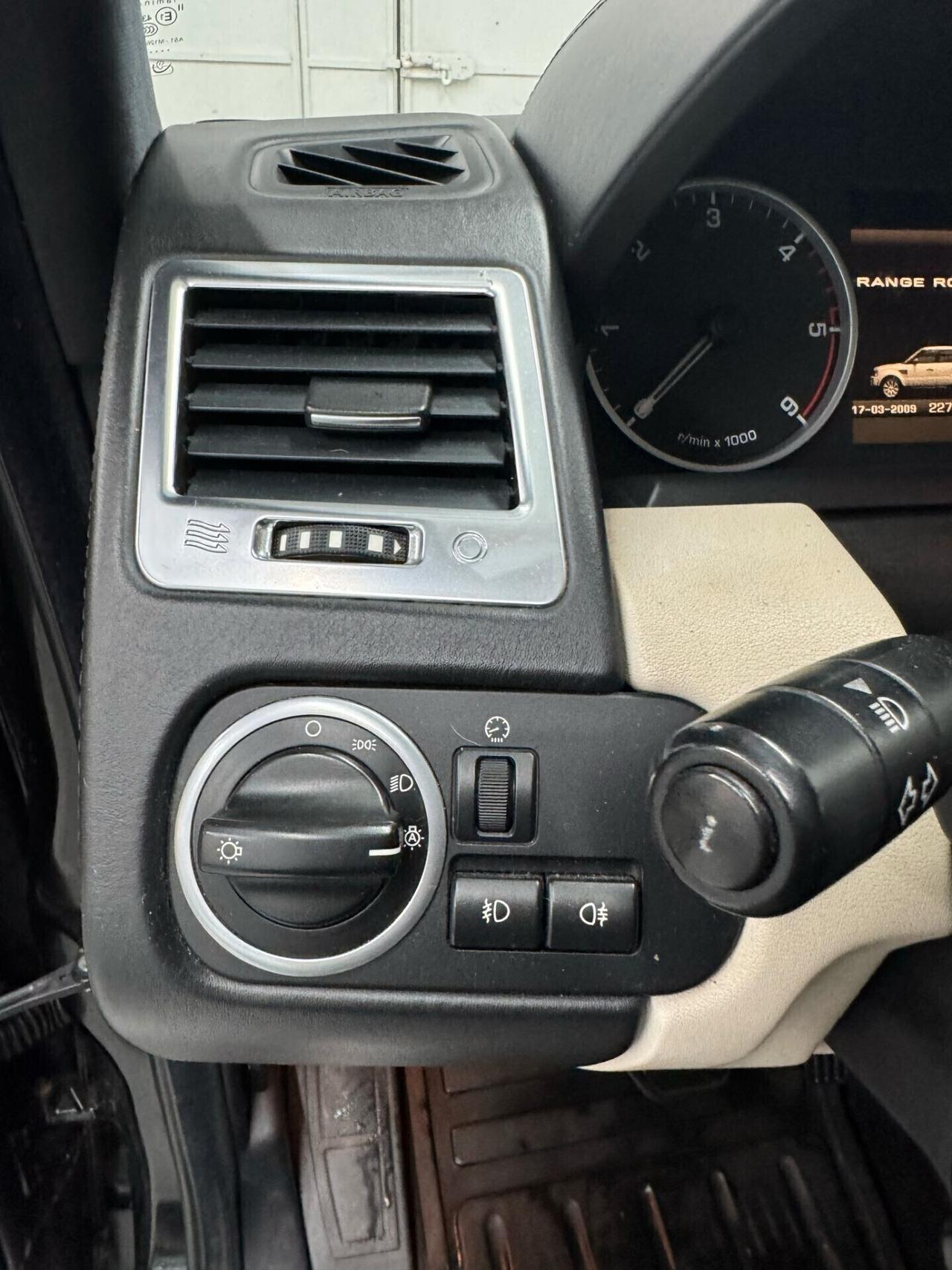 Land Rover Range Rover Sport Range Rover Sport 3.0 SDV6 SE