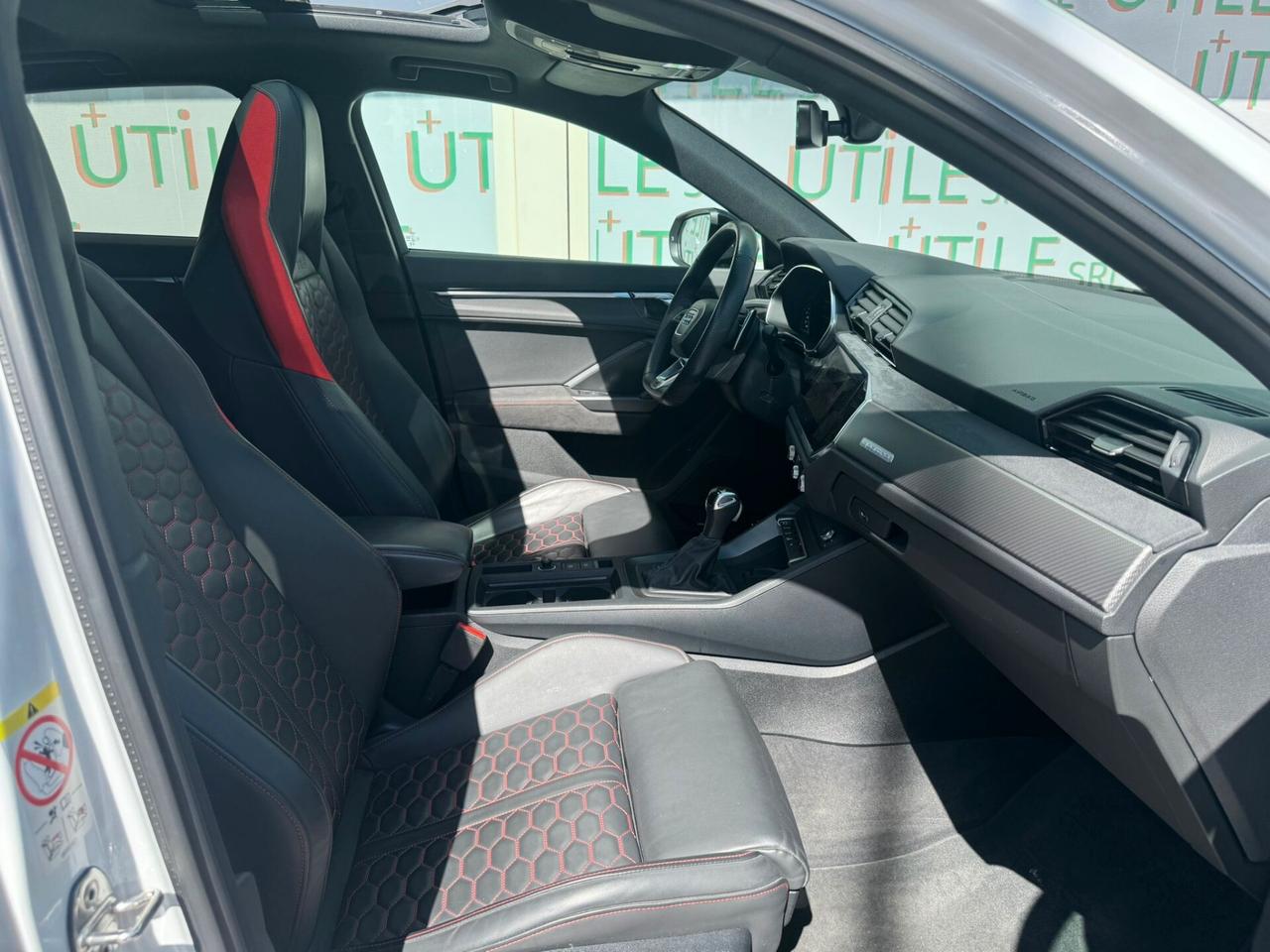 Audi Q3 RS SPB quattro S tronic