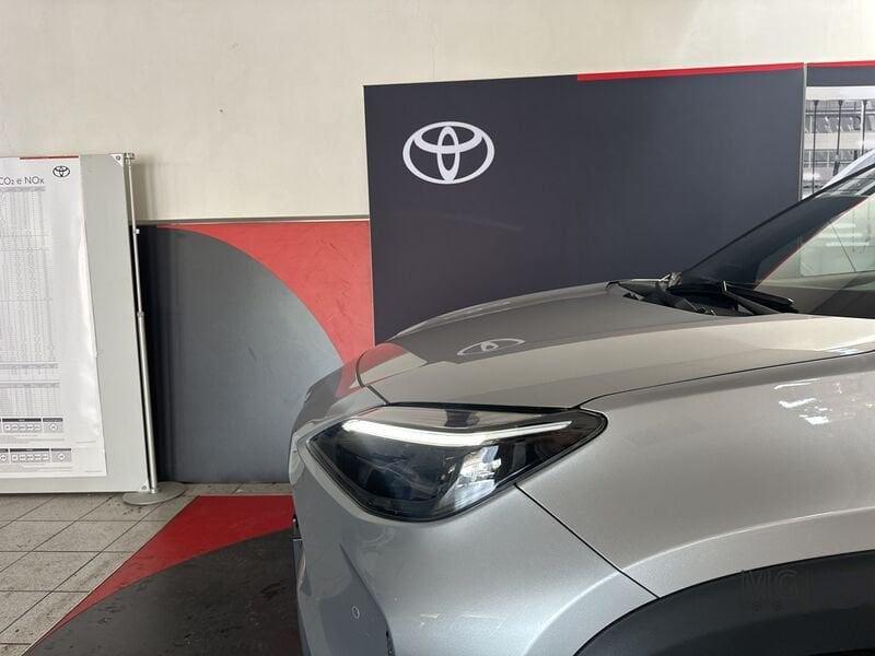 Toyota Yaris Cross 1.5 Hybrid 5p. E-CVT AWD-i Trend