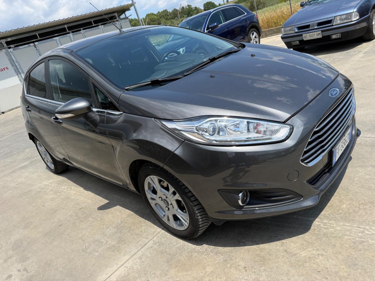 Ford Fiesta 1.5 TDCi 75CV 5 porte Titanium