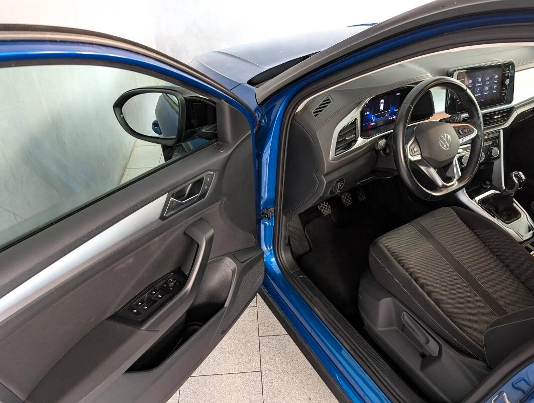 Volkswagen T-Roc 1.0 tsi Life 110cv