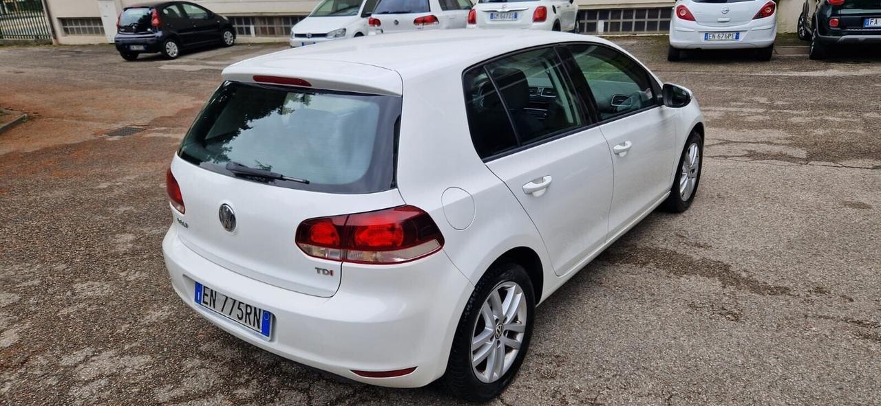 Volkswagen Golf Business 1.6 TDI 5p. Highline