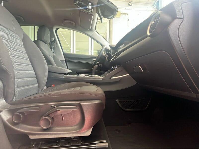 Alfa Romeo Stelvio 2.2 Turbo Diesel 160CV Business AT8 RWD
