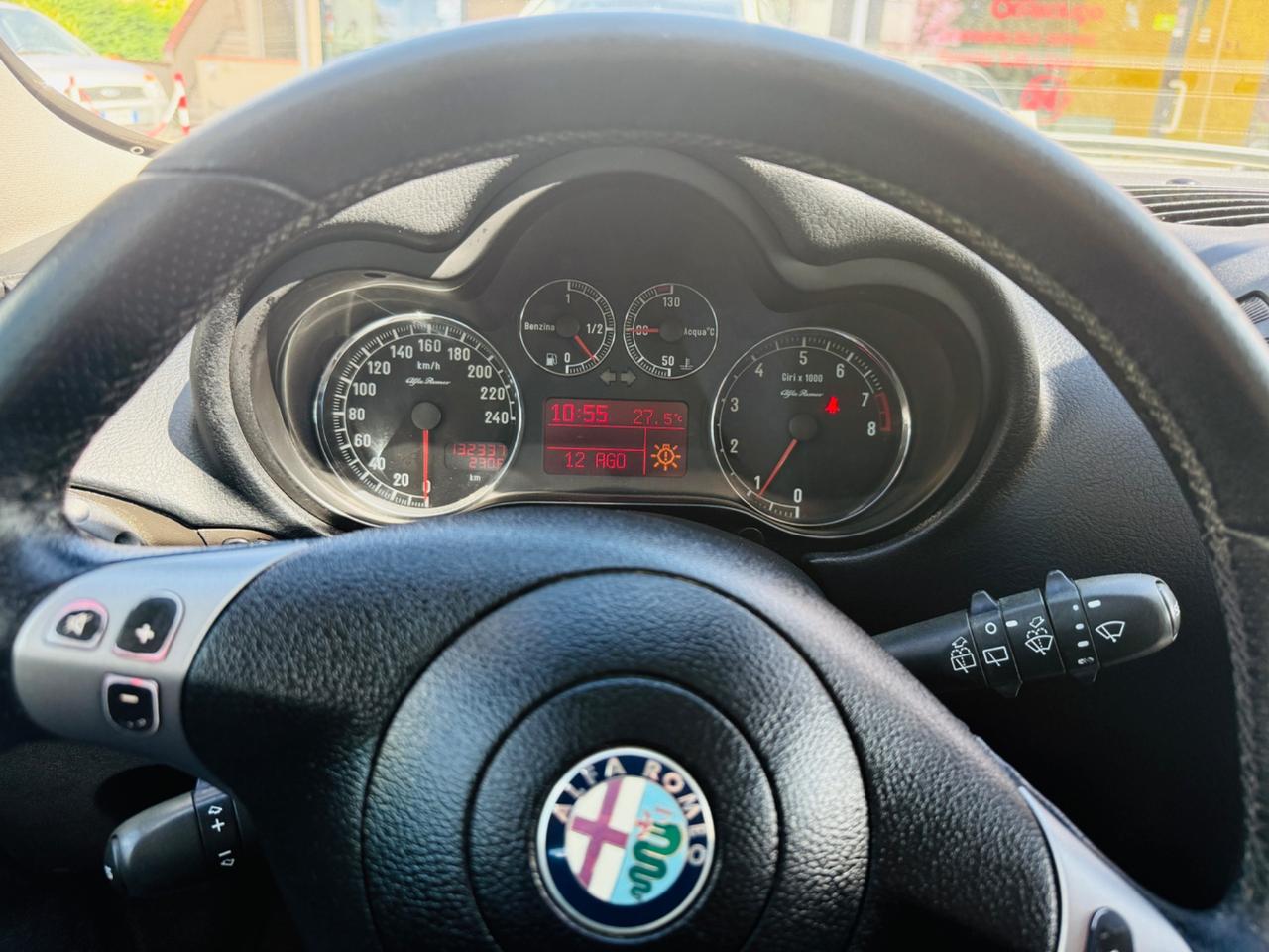 Alfa Romeo 147 1.6 B/GPL 16V Distinctive
