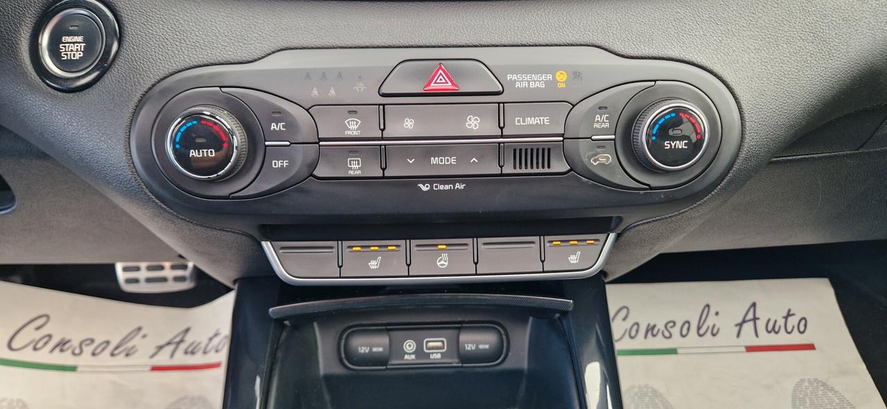 Kia Sorento 2.2 CRDi 200cv AWD Feel Rebel