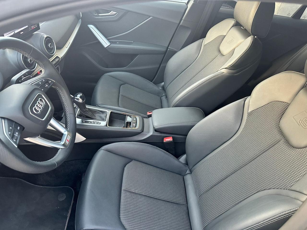 Audi Q2 SQ2 TFSI quattro S tronic