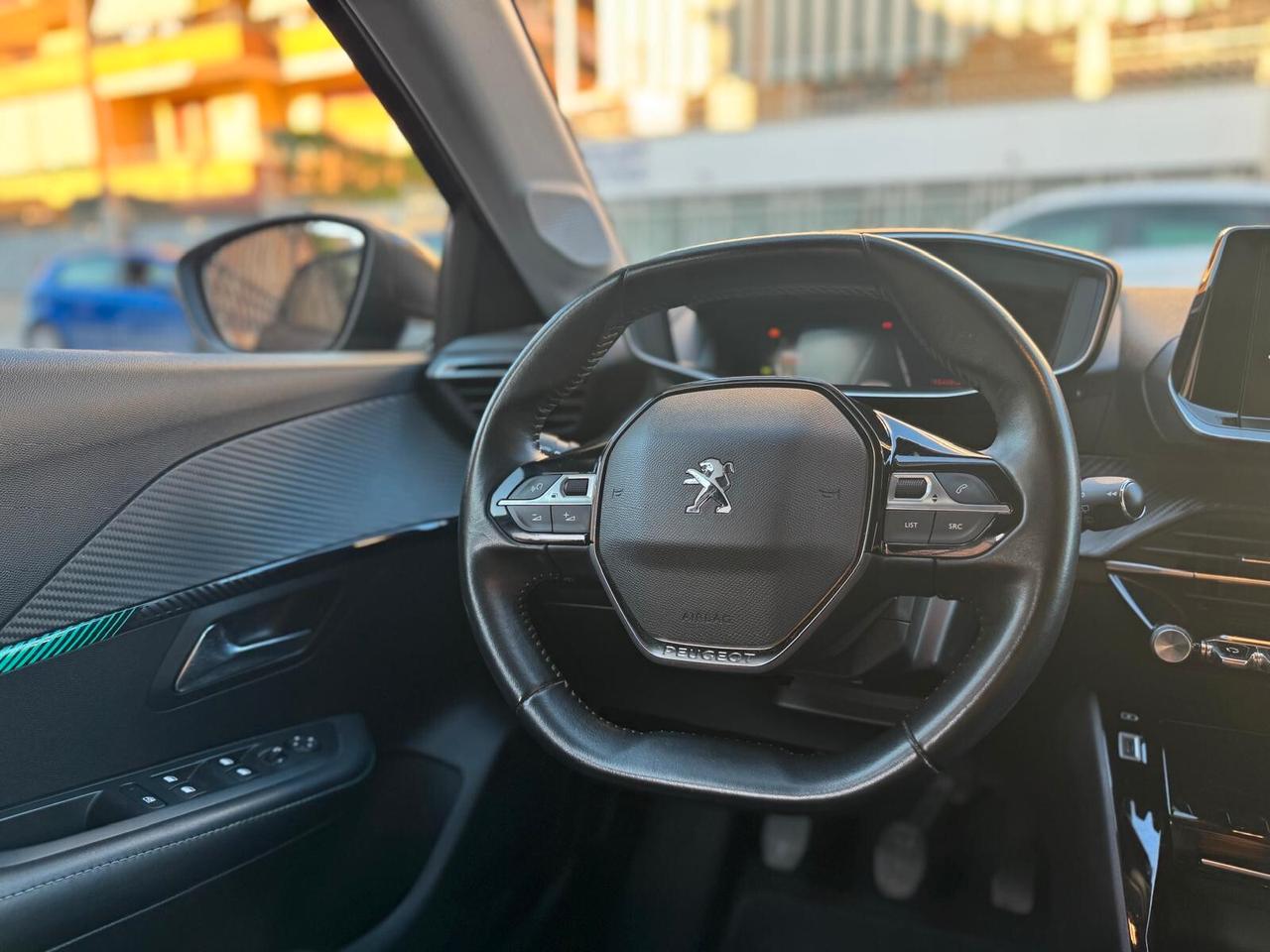 Peugeot 208 BlueHDi 100 Allure Pack
