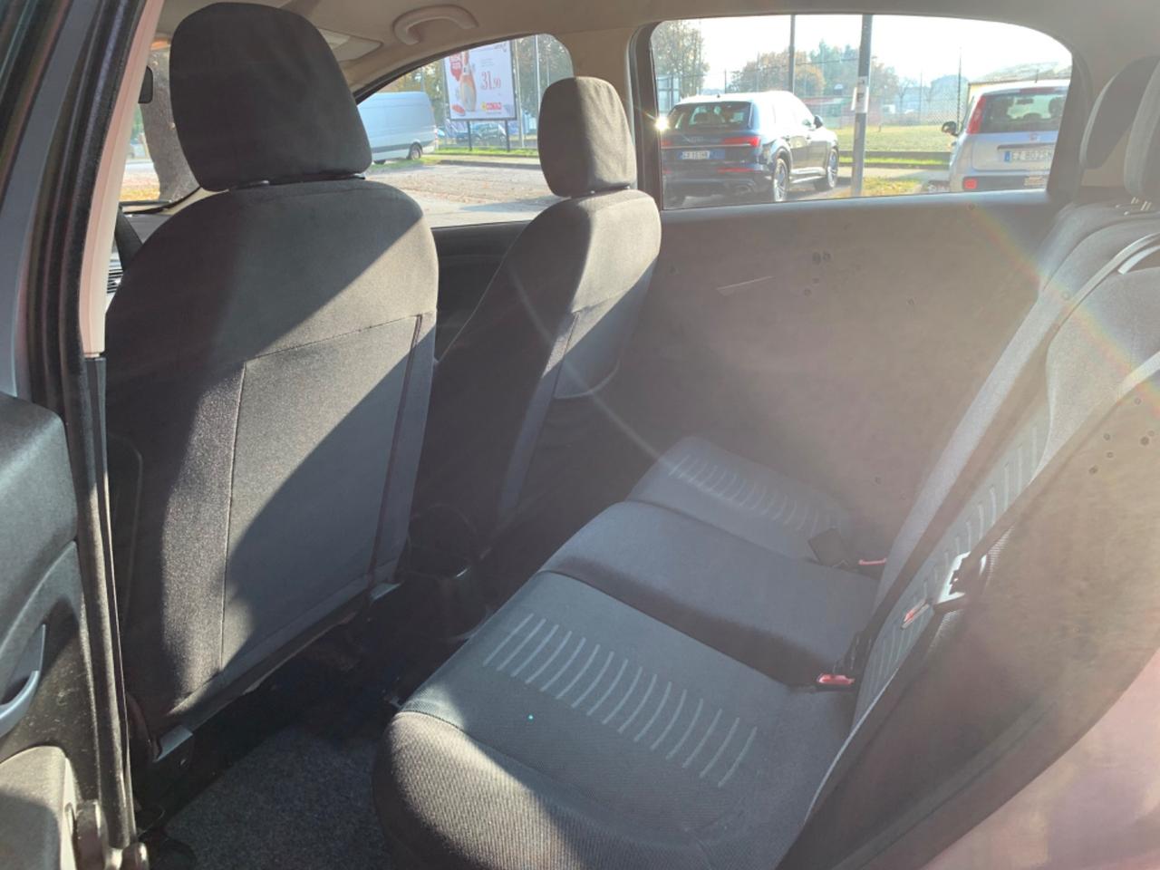 Fiat Panda Utilitaria 1.2 neopatentati