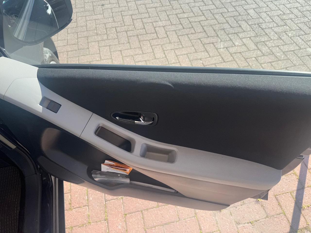 Toyota Yaris Sol 1.4 D-4D #10581