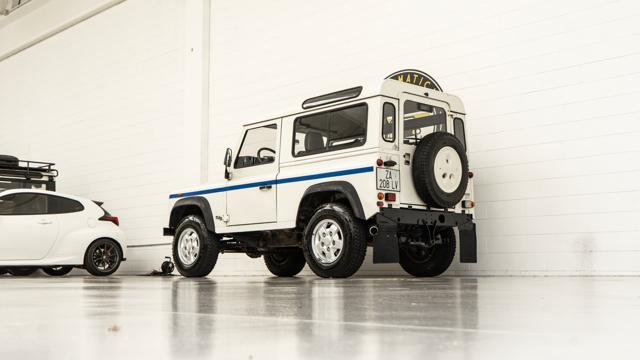 LAND ROVER Defender Td5 SW County**VEICOLO IN CONTO VENDITA**UNIPRO