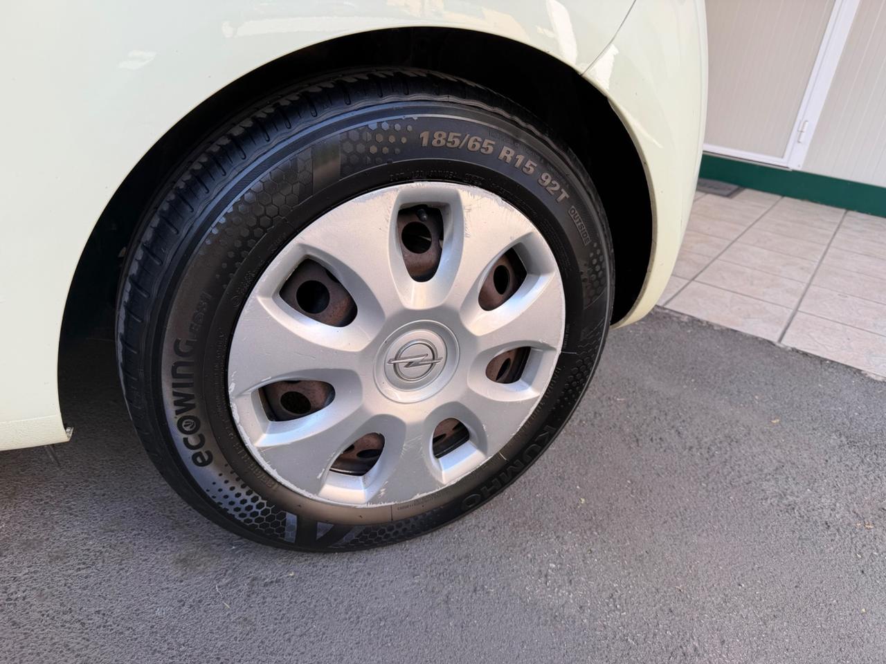 Opel Adam 1.2 benzina 2013