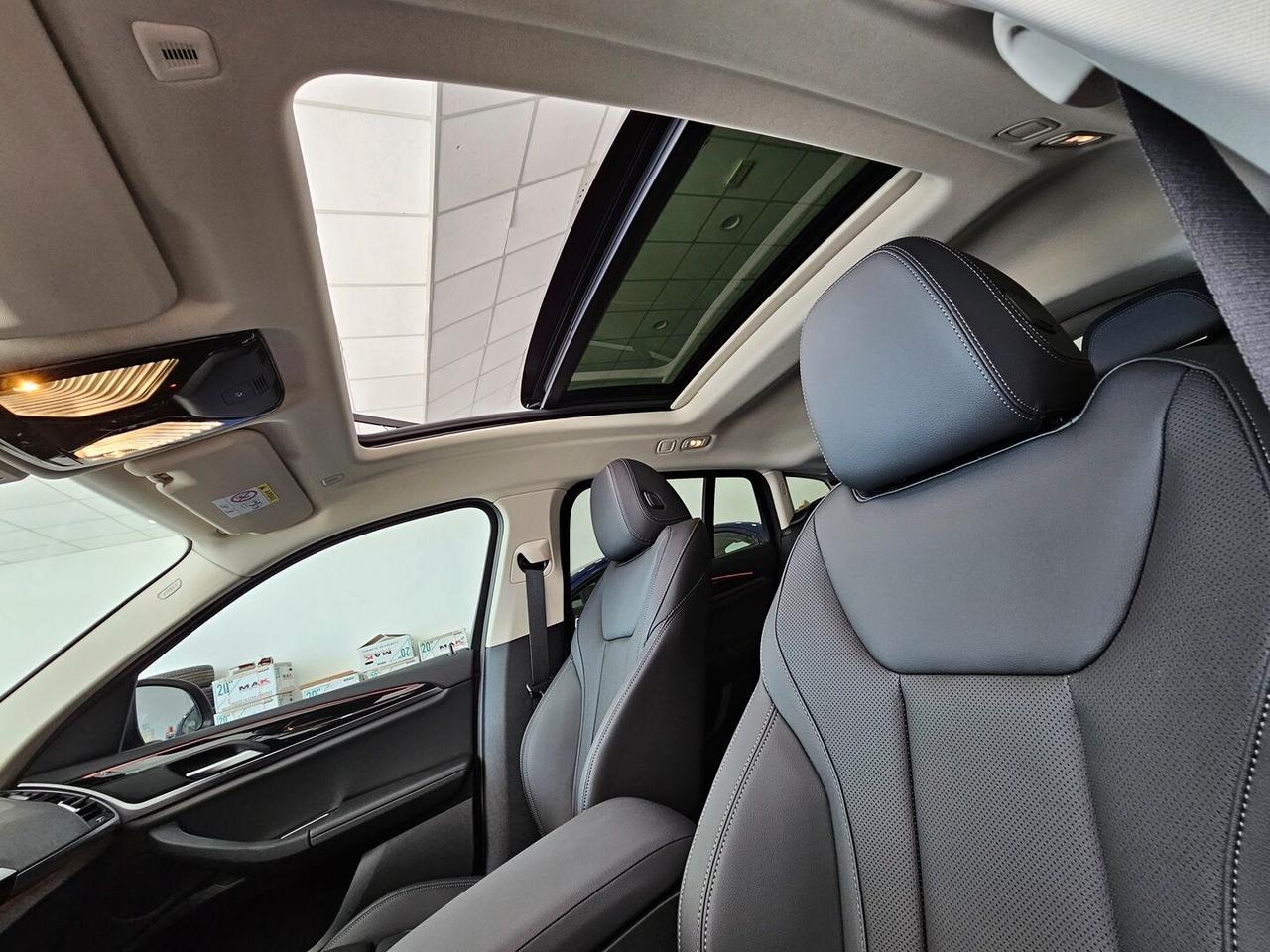 BMW X4 Xdrive 20d mhev Tetto cam Nav PDC Full LED