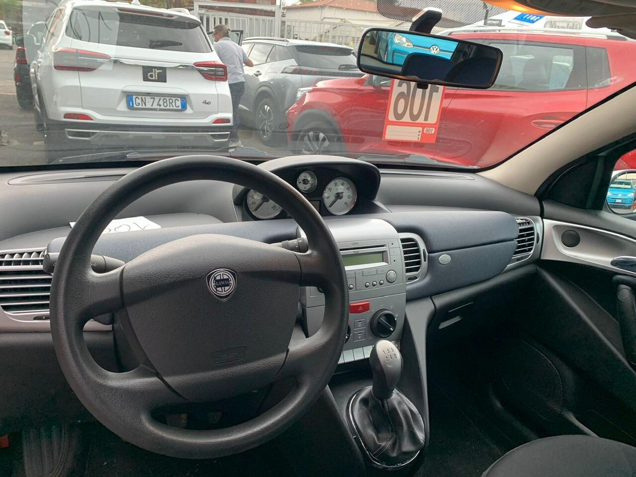 Lancia Ypsilon 1.3 MJT 90 CV Platino KM ORIGINALI