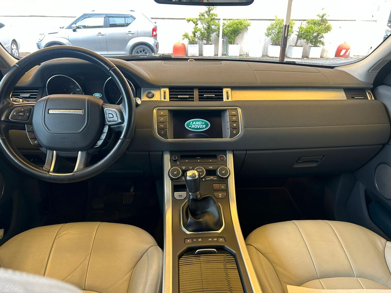 Land Rover Range Rover Evoque Range Rover Evoque 2.2 TD4 5p. Dynamic